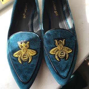 Teal Velvet Flats w/ Embroidered Bee
